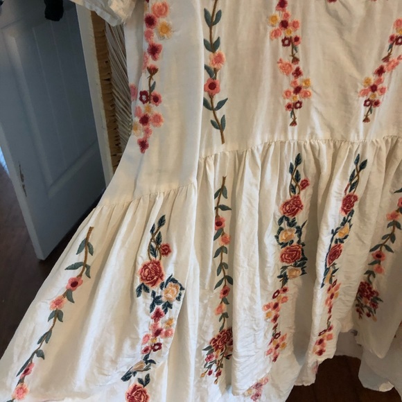 Zara embroidered tunic / mini dress - small - Picture 4 of 5